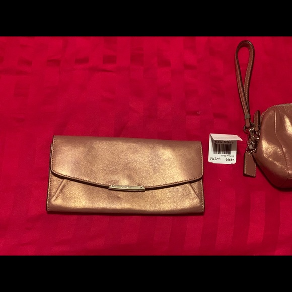 Rose gold Madison Authentic Coach bag set - Picture 5 of 8